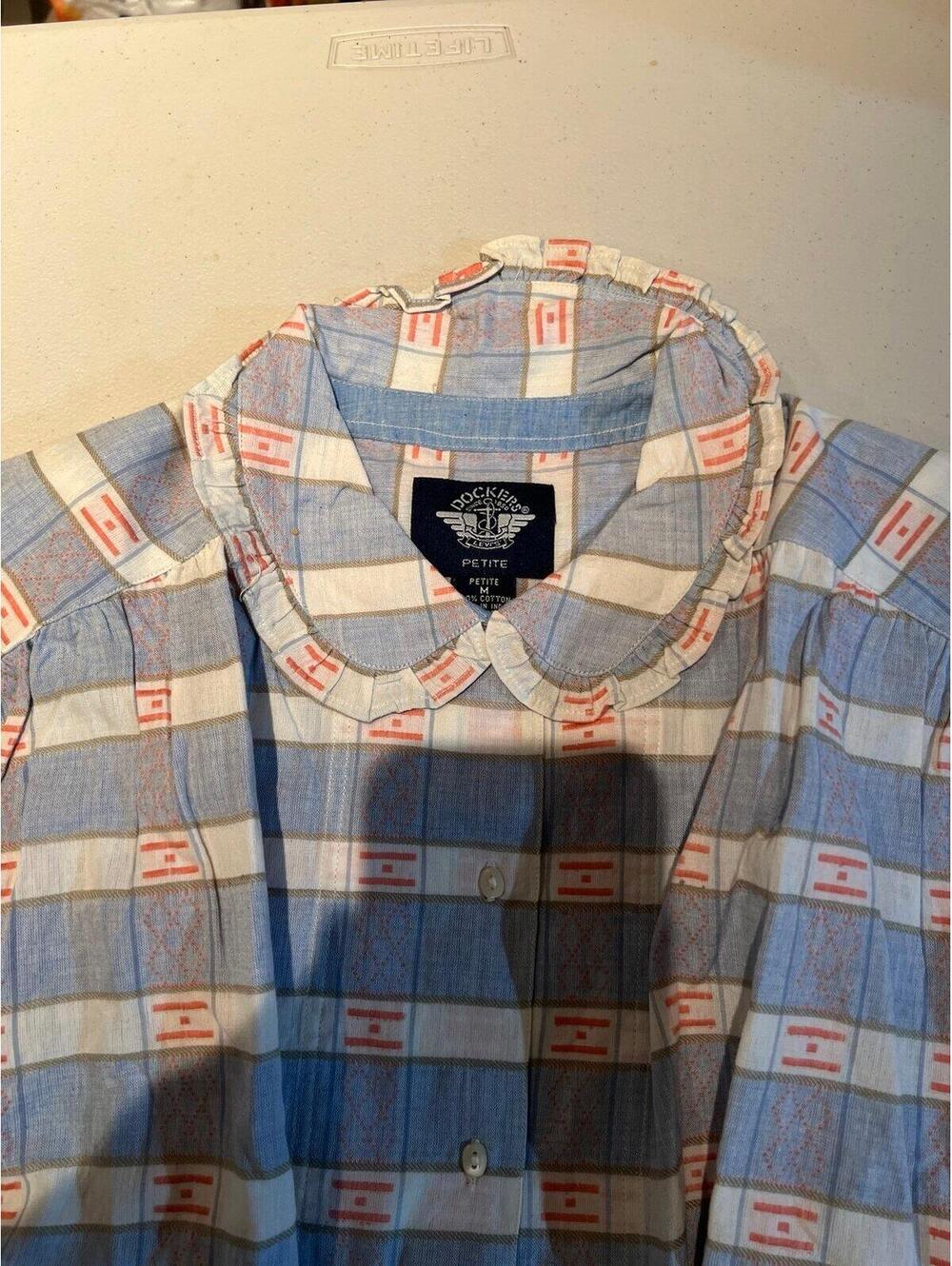 Vintage Dockers shirt - Picture 2 of 4